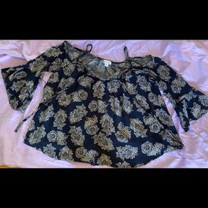 Kit + Sky peekaboo shoulder top